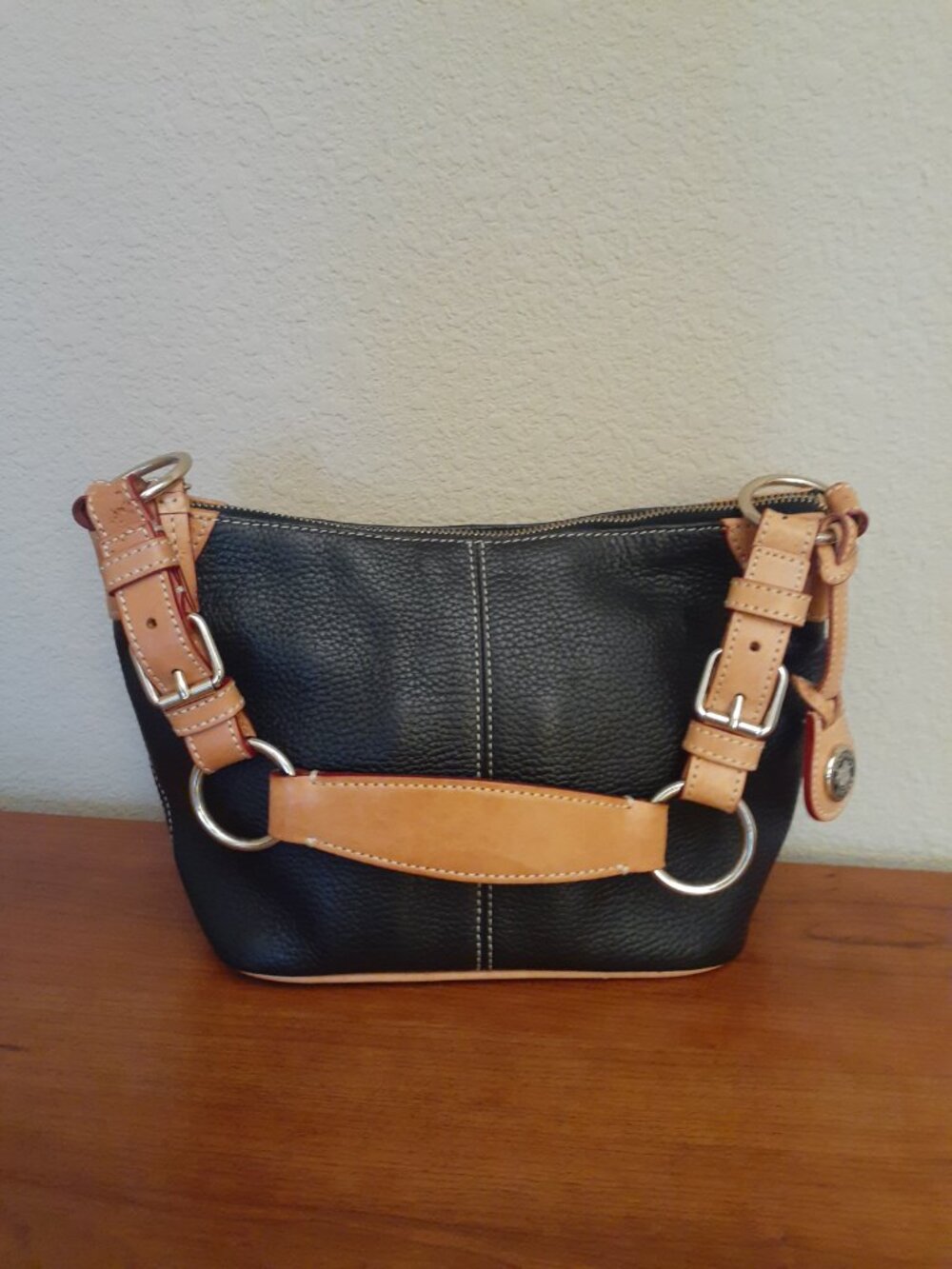 Dooney & Bourke Shoulder Bag - Picture 3 of 15